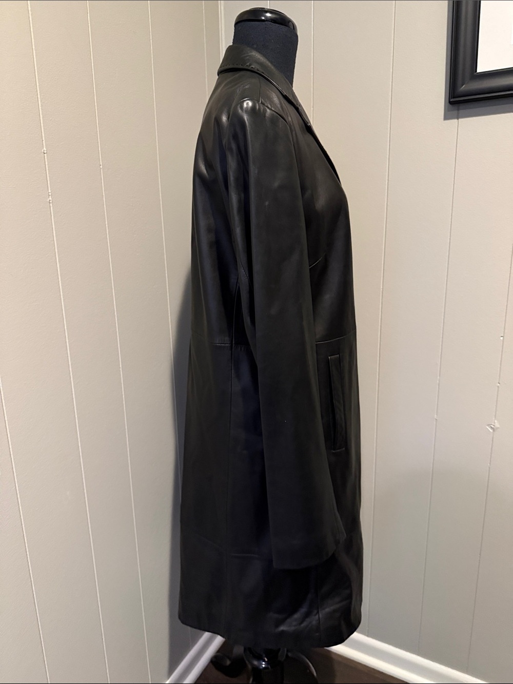 Banana Republic Women’s Large Black Long Leather Coat - Picture 2 of 6